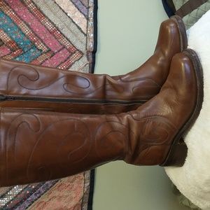Rare Frye Brown Leather 14L Swirl Stitch Boots Sz 9